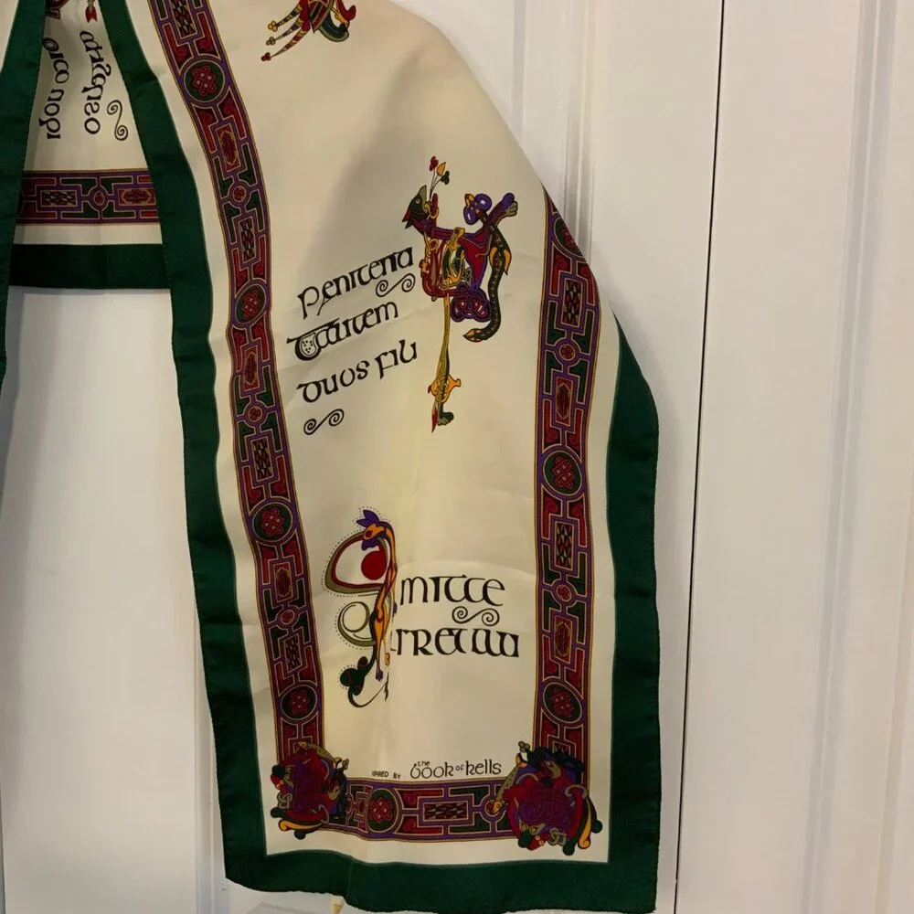 Celtic Clothing Book of Kells Signature Celtic Shawl Scarf Ivory Green